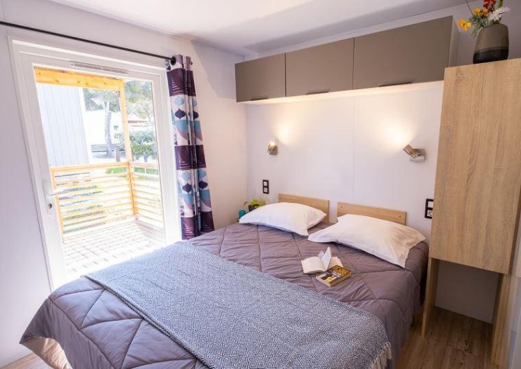 Martigues, Camping De L'Arquet **** Exterior photo